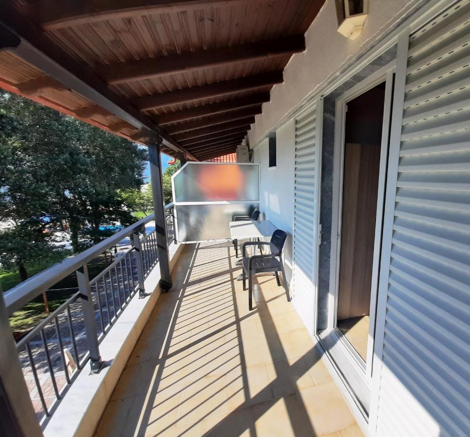 Apartamento Kleanthis Blue Vrasná Exterior foto