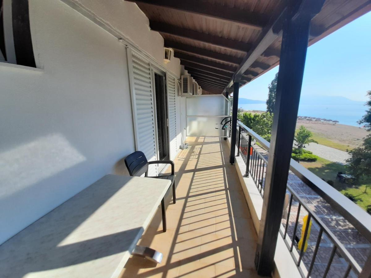 Apartamento Kleanthis Blue Vrasná Exterior foto