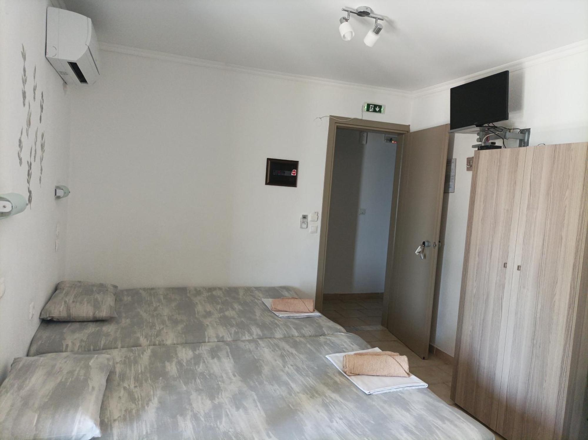 Apartamento Kleanthis Blue Vrasná Exterior foto