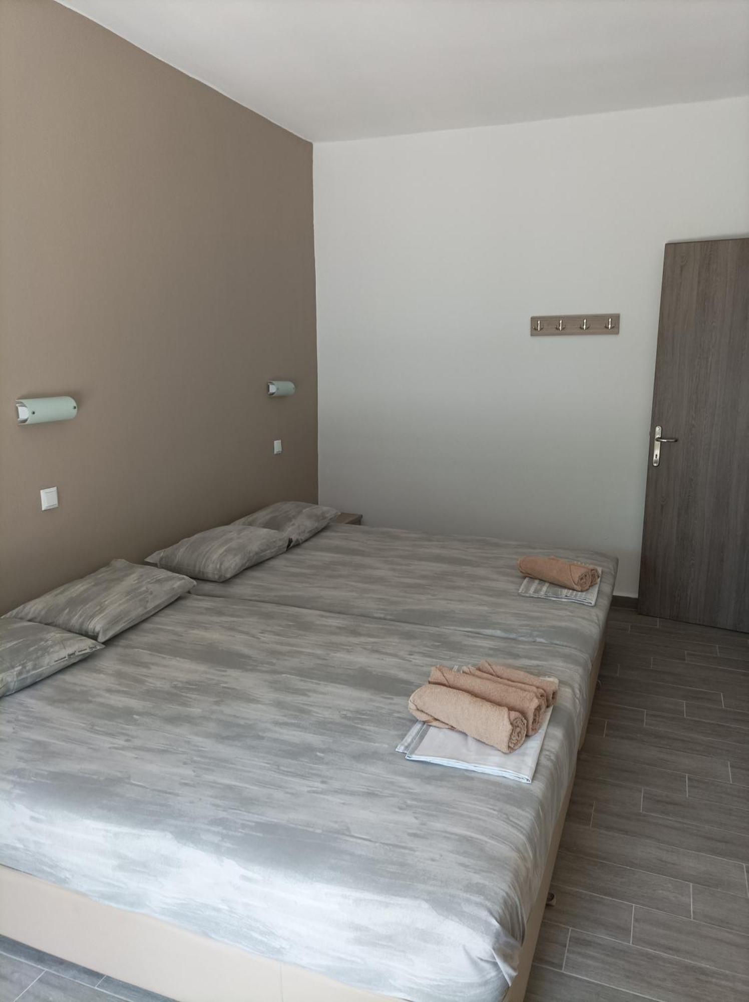 Apartamento Kleanthis Blue Vrasná Exterior foto